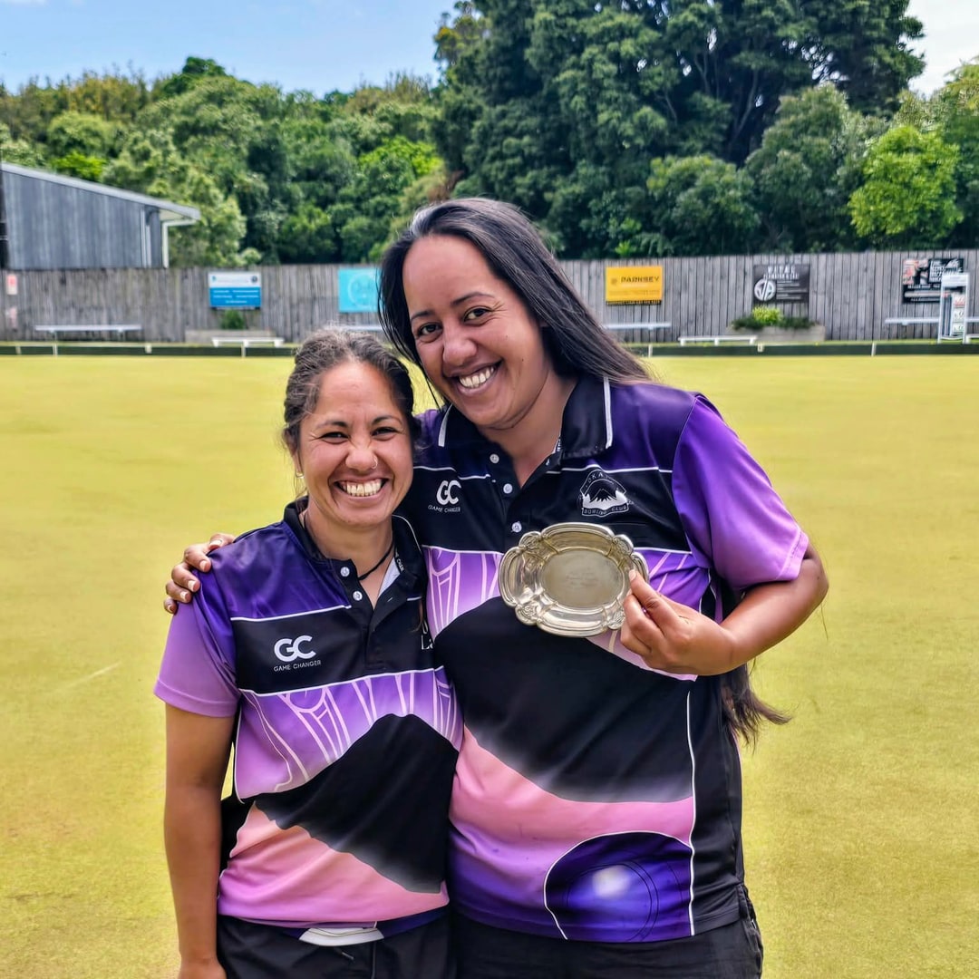 Bowls players in custom Game Changer club shirts